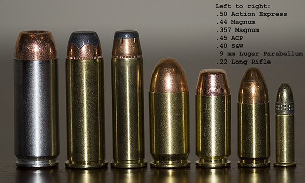 图片: 3.（备注，前三种是沙鹰使用的马格南子弹，45ACP和9mm帕拉贝鲁姆手枪弹是主流手枪子弹，对比可见弹药威力）.jpg